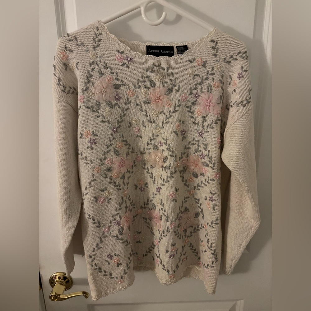 VNT Arthur Chapnik cream pink purple green 3d floral embroidered pearl sweater.